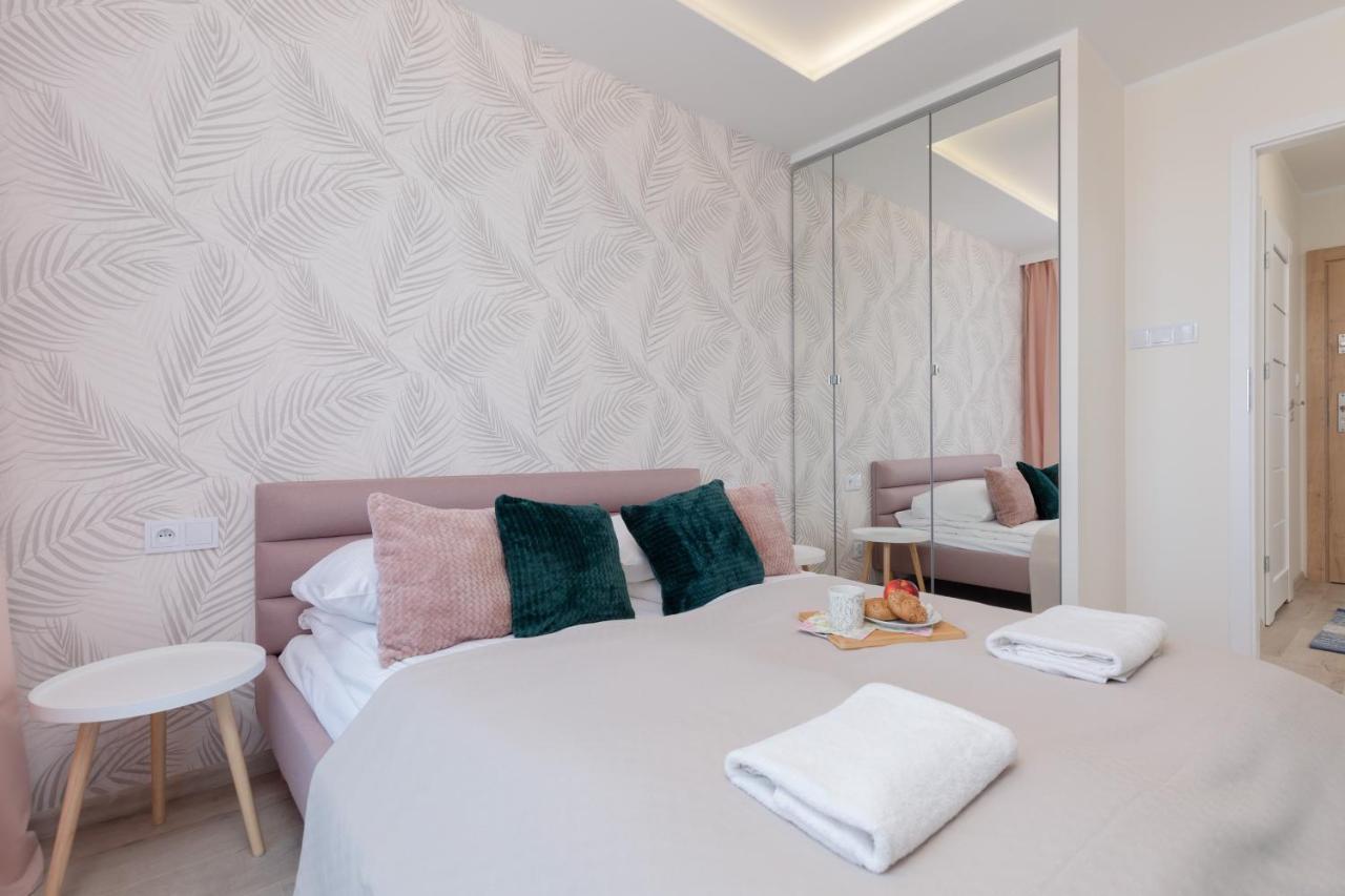Apartamenty Perlowa Przystan By Noclegi Renters โควอบเซก ภายนอก รูปภาพ